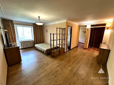 квартира за адресою Генерала Генадія Воробйова вул. (Курська), 22