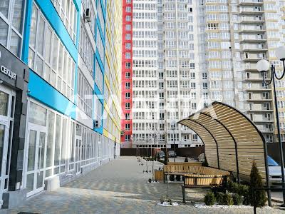 квартира за адресою Перлинна вул., 11