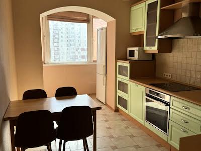 квартира по адресу Урловская ул., 8-А
