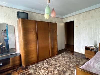 квартира за адресою Фабрично-Заводська вул., 20