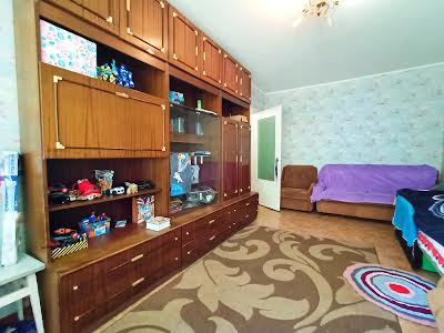 квартира за адресою Текстильників вул., 11а