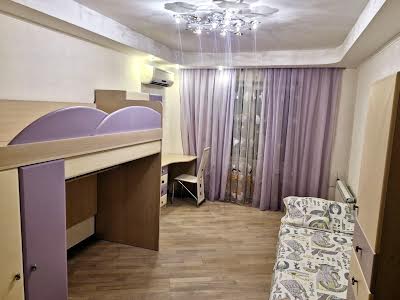 квартира по адресу Энтузиастов ул., 33