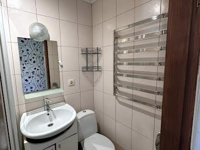 квартира за адресою Смілянська вул., 13