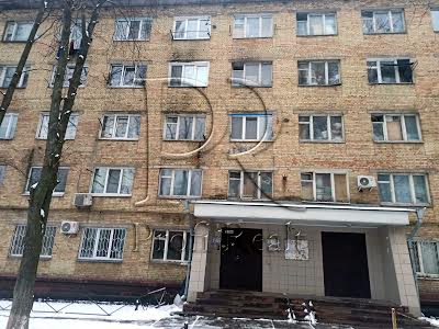 комната по адресу Королева академика ул., 9А