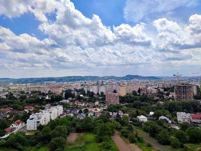 квартира за адресою Львів, Студинського вул., 17