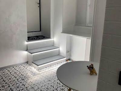 квартира за адресою Хорватська вул., 17