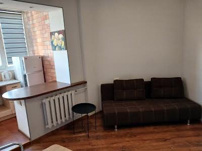 квартира за адресою Миколи Бажана просп., 12