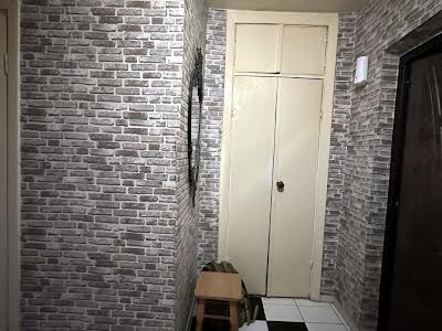 квартира по адресу Маршала Малиновского ул., 27