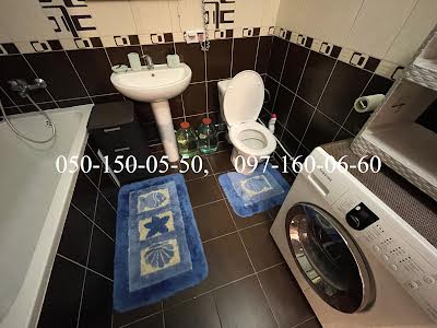 квартира за адресою Сім'ї Кульженків вул. (Петра Дегтяренка), 33