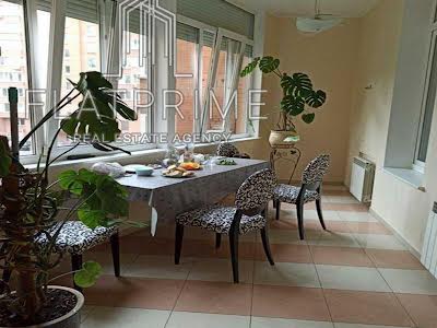 квартира за адресою Олександра Кониського вул., 60