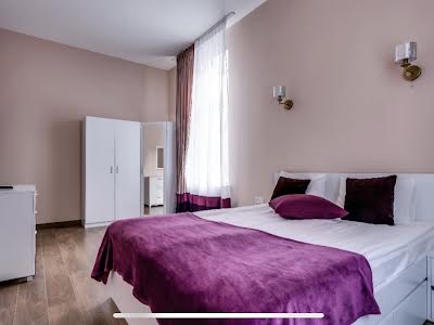 квартира за адресою Юліана Романчука вул., 15