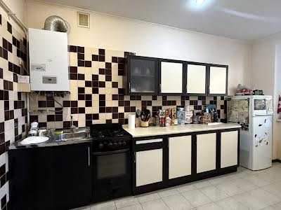 квартира за адресою Академіка Філарета Колесси вул. (), 30