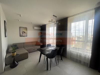 квартира за адресою Олени Теліги вул., 25