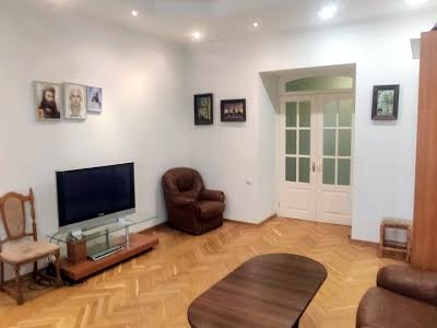 квартира по адресу Олеся Гончара ул., 32-Б