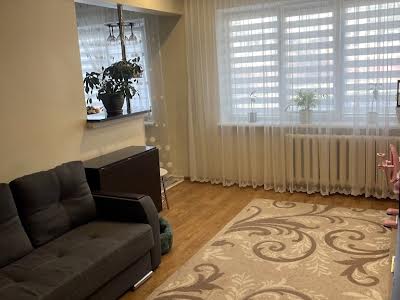 квартира за адресою Данила Галицького бульв., 20