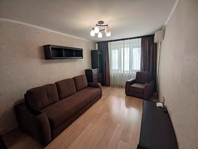 квартира по адресу Гната Юры ул., 14-В