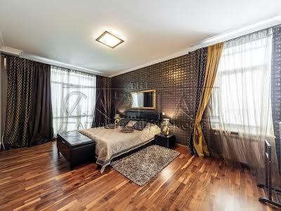 будинок за адресою Світанкова вул., 38