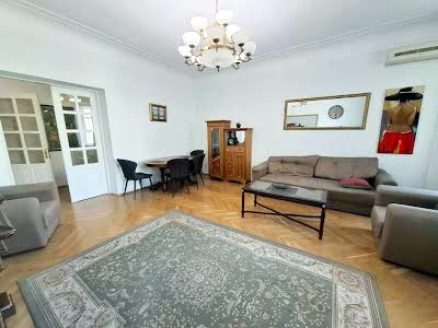 квартира по адресу Институтская ул., 16