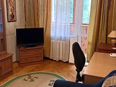 квартира за адресою Олени Теліги вул., 37