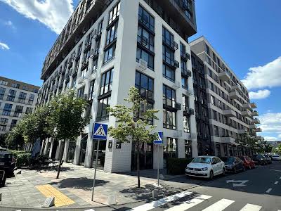 квартира за адресою Салютна вул., 2