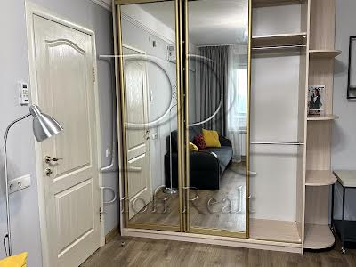 квартира за адресою Правди просп., 88