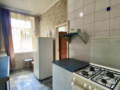 квартира за адресою Авіаційна вул., 5