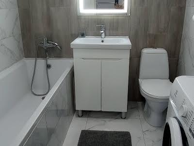 квартира по адресу Героев Небесной Сотни просп., 38