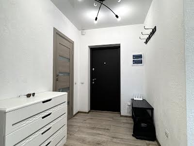 квартира за адресою Дніпровська набережна вул., 16-Г
