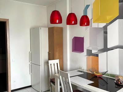 квартира по адресу Драгоманова ул., 1-Б