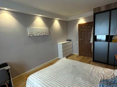 квартира за адресою Лісовий просп., 33