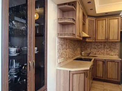 квартира по адресу Драгоманова ул., 40-З