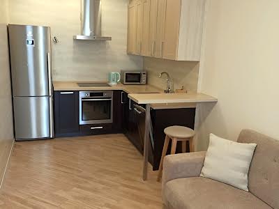 квартира за адресою Регенераторна вул., 4к10