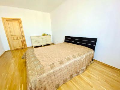 квартира за адресою Микільсько-Слобідська вул., 6б