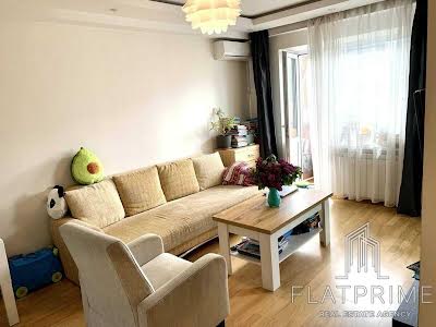 квартира за адресою Пражская, 8