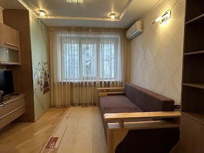 квартира за адресою Шовковична вул., 29