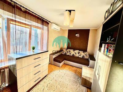 квартира по адресу Степана Бандеры ул., 6