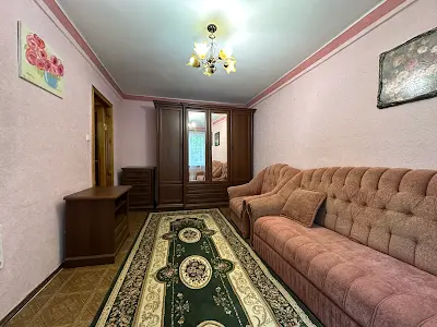 квартира за адресою Генерала Генадія Воробйова вул. (Курська), 4/1