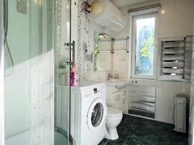 квартира за адресою Волинська вул., 8