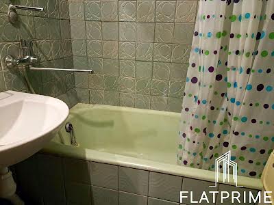 квартира за адресою Драгоманова вул., 25