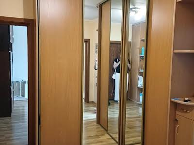 квартира по адресу Героев Труда ул., 56