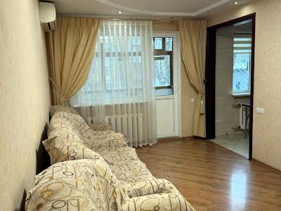 квартира за адресою Академіка Філатова вул., 31