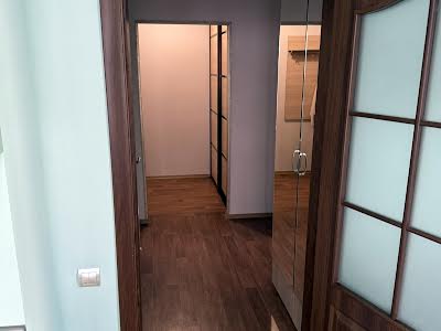 квартира за адресою Софії Русової вул., 3-А
