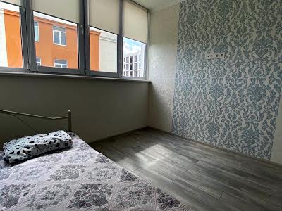 квартира за адресою Боголюбова вул., 13
