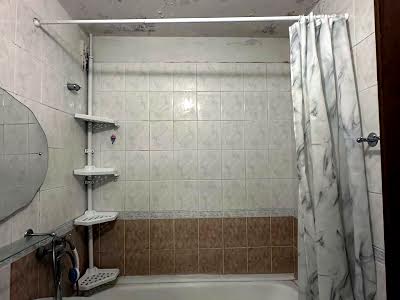 квартира за адресою Драгоманова вул., 14