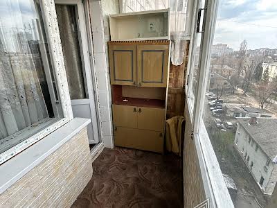 квартира за адресою Депутатська вул., 6