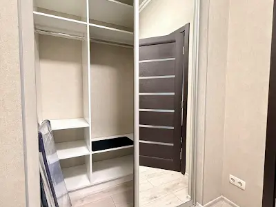 квартира за адресою Василя Тютюнника вул. (Анрі Барбюса), 53