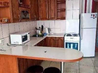 квартира за адресою Анатолія Петрицького вул., 15