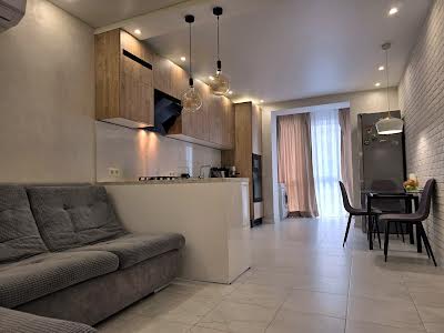 квартира за адресою Набережна Перемоги вул., 44