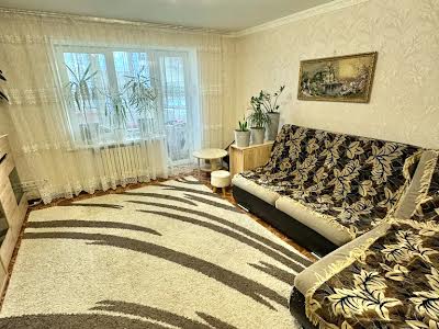 квартира по адресу Космодромная ул., 3