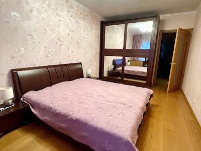 квартира за адресою Григоренка Петра просп., 16